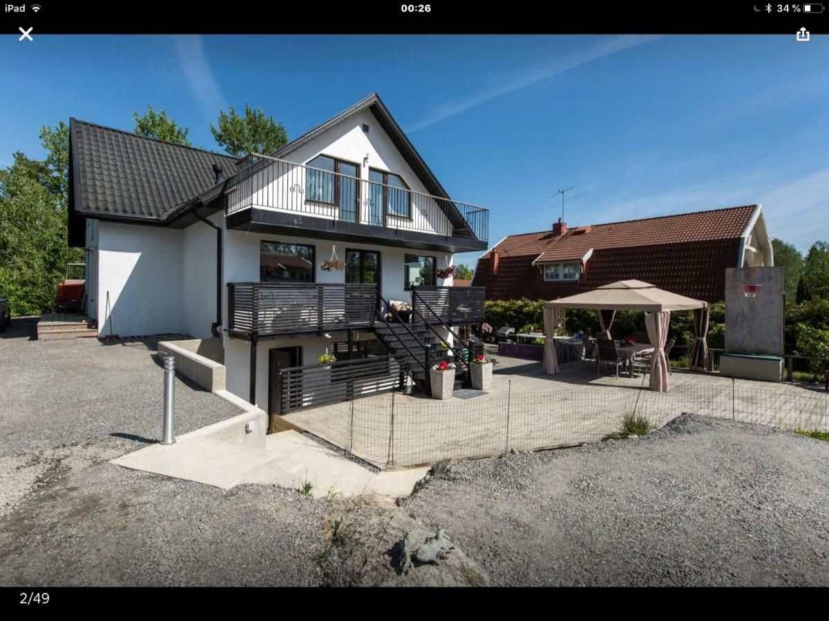 Lagenhet I Villa Pa Fornudden Tyreso Kültér fotó